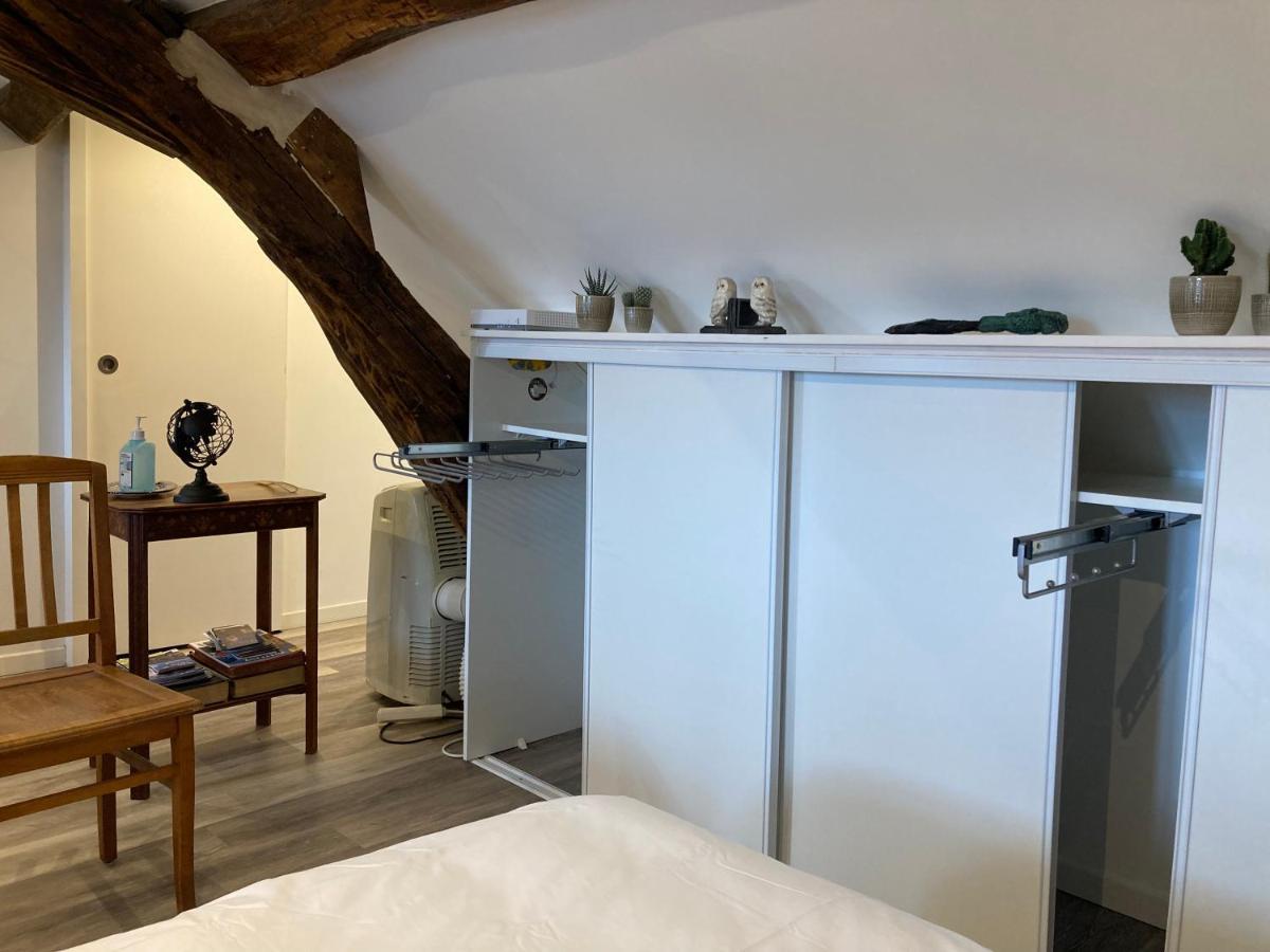 Ferienwohnung Un Sejour Royal Au Calme Blois Exterior foto