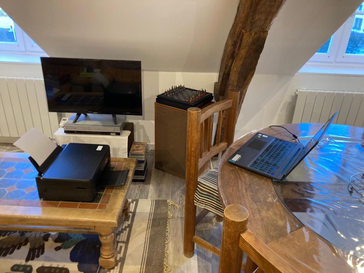 Ferienwohnung Un Sejour Royal Au Calme Blois Exterior foto